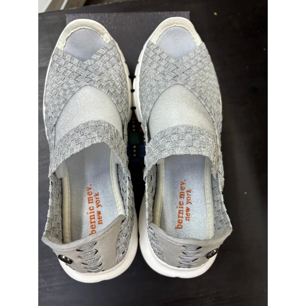 Bernie Mev Comfi Woven Reflective White Cream Sandals EU 39 US 8.5-9 NEW